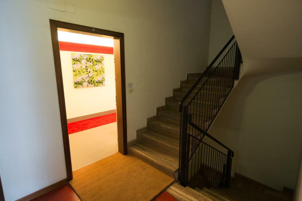 Tiaspettoaroma Hotel Bagian luar foto
