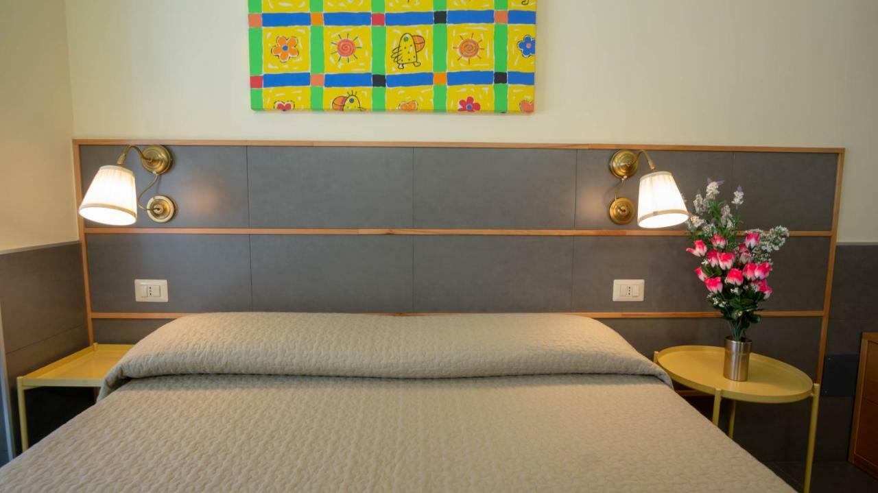 Tiaspettoaroma Hotel Bagian luar foto
