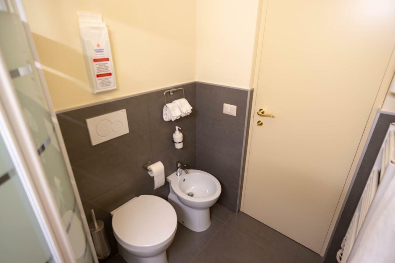 Tiaspettoaroma Hotel Bagian luar foto